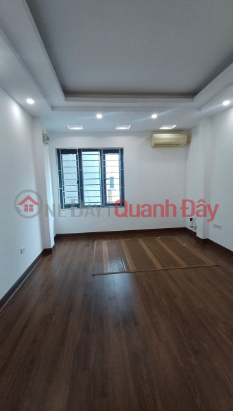 Kim Giang, 35m2, 6 tầng, Ô tô cách 5m, Nhình 5 tỉ, LH 0904690958 | Việt Nam Bán đ 5 tỷ