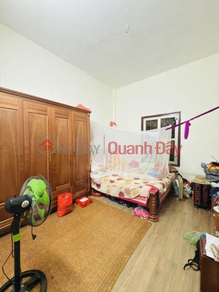 đ 11,5 tỷ Nguyễn Trãi, siêu phẩm, mặt tiền rộng, nhà đẹp, cách phố vài chục M