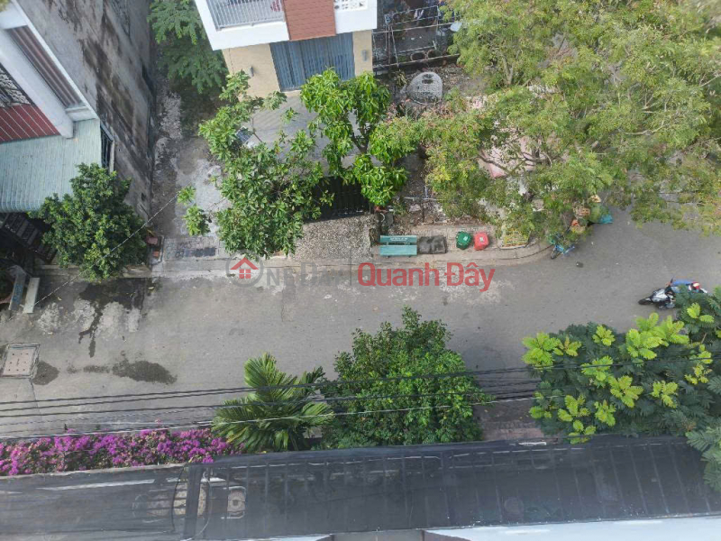 đ 4,9 tỷ, Căn nhà góc 2 mặt tiền kinh doanh - Đường 8m , KDC đông đúc, nhà mới đẹp, sổ đã hoàn công