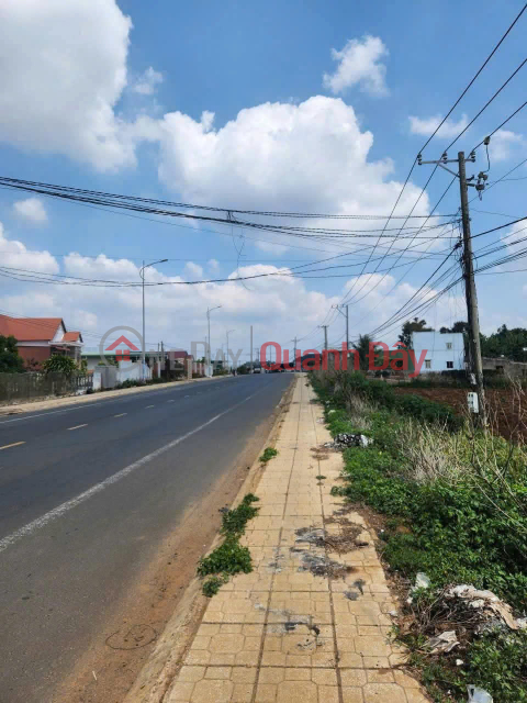 2100m2 land for sale on Road 724, Tan Hoi, Duc Trong, Lam Dong. Price: 5.67 billion VND. _0