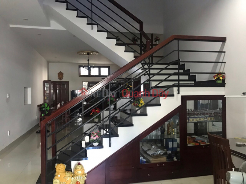 Property Search Vietnam | OneDay | Residential Sales Listings 3-storey house for sale, cheap price, beautiful house - Front of Tran Khat Chan Son Tra Da Nang - 100m2 - Only 5 billion - 0901127005.