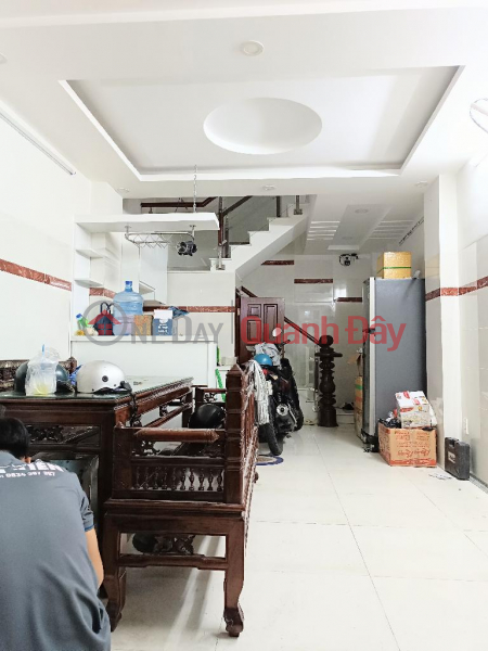 Selling Car Alley House, Lac Long Quan Street, Tan Binh, Usable Area 130m2, 5 Floors, Price 4.6 Billion. | Vietnam | Sales | đ 4.6 Billion