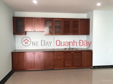 Chính Chủ Cần Bán Căn Hộ Giai Việt - Tạ Quang Bửu, Quận 8 - 3Pn Giá Tốt _0