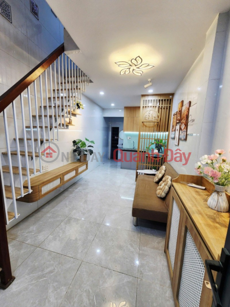 ► Nhà kiệt 142 gần MT Điện Biên Phủ 31m2, 2 tầng đẹp ở ngay 2.x tỷ Niêm yết bán