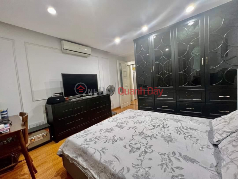 Property Search Vietnam | OneDay | Residential Sales Listings | Van Quan House, Ha Dong Area 43m2 x 4 floors. Subdivided lots, houses with 2 sides, car alleys should be 50m away. Enjoy all the amenities. Price 5.6