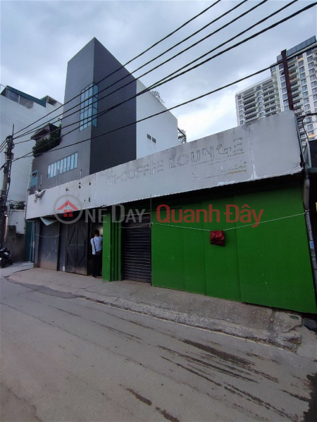 House for sale on Au Co Street, Tay Ho District. 318m Frontage 11.5m Approximately 77 Billion. Commitment to Real Photos Accurate Description. Owner | Vietnam | Sales đ 77 Billion