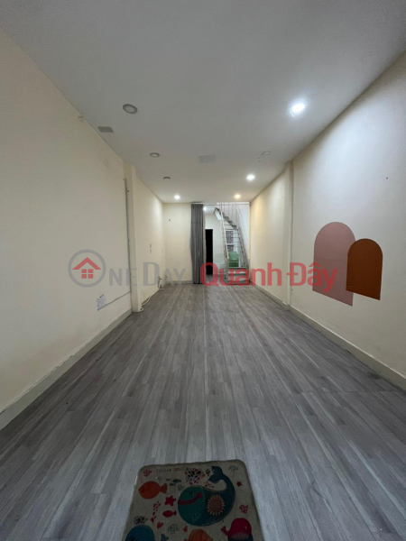 Property Search Vietnam | OneDay | Residential Rental Listings | House with 1 ground floor, 1 floor, 3 bedrooms, 2 bathrooms, living room, densely populated area. Contact 0932196694