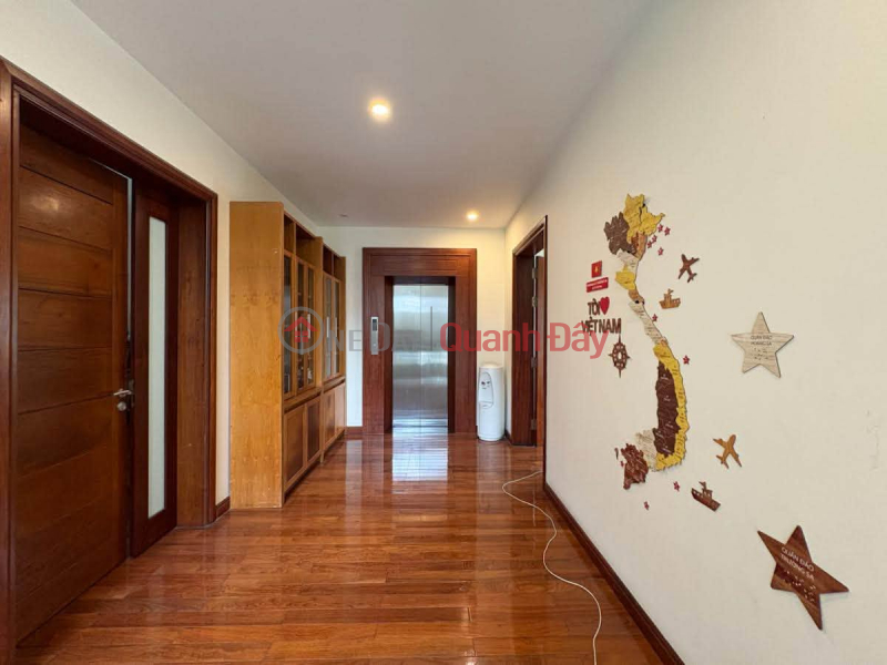 5-story villa in Vuon Dao with elevator, 231m2 area, 15m frontage, 2 open sides, 145 billion VND, Tay Ho District., Vietnam Sales, đ 145 Billion