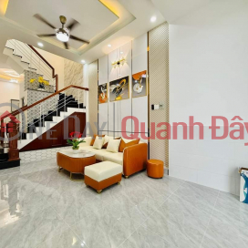 Bán nhà Ngô Quyền,Quận 10 4x12 4 tầng chỉ 7.5 tỷ _0