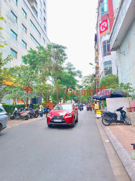 House for sale NGUYEN CHI THANH. Area 50m2, 5 floors, frontage 4.5m. Car alley frontage, 4 houses from the street. Sales Listings