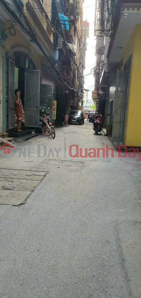 Property Search Vietnam | OneDay | Residential | Sales Listings House for sale Near the intersection of MAC THAI TO - TRUNG KY, subdivision of cars into the house. Area 40m2 4 floors MT 5m