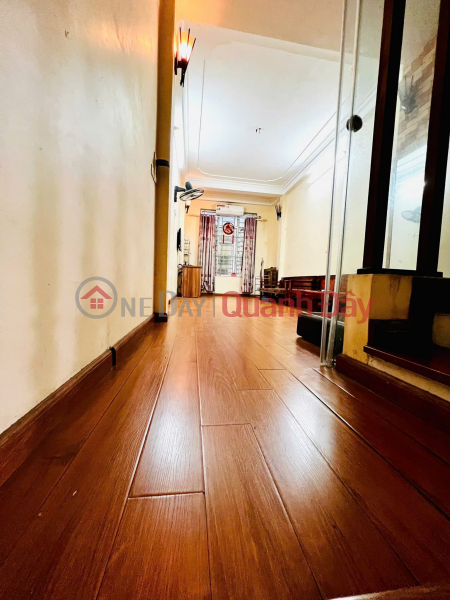 HOUSE FOR SALE: Xuan La 32m2; 6 Floors, Frontage 3.1m, Asking Price 6.95 billion, Tay Ho, Hanoi Sales Listings