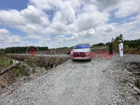 Land with clear ownership - Frontage in Thanh Hoa Commune, Ben Luc District, Long An Province _0