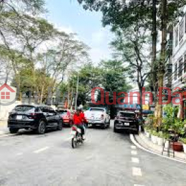 Selling 180m2 of subdivided land on Le Quang Dao alley, Nam Tu Liem, price 47.8 billion, corner lot _0