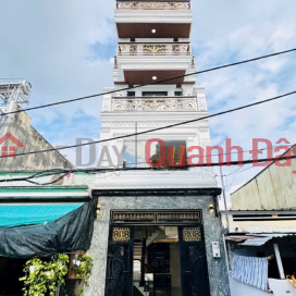 10M WIDE, OPEN TRUCK ALLEY - CARS CAN ACCESS THE HOUSE - RIGHT AT THE INTERSECTION OF 4 COMMUNES - LE VAN QUOI - GIAP TAN PHU - NEW HOUSE _0