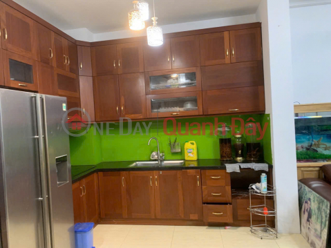 Cho thuê nhà nguyên căn ngõ 360 Xã Đàn, 50m2, 4 tầng, 4 ngủ, 13.5 Triệu KD online, ở gđ _0