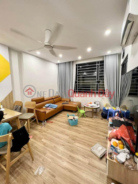 Property Search Vietnam | OneDay | Residential Sales Listings, 40m Front 6m Price 5.5 Billion Hao Nam Street. Car Corner Lot Do Cua. Owner Thien Chi Sell.