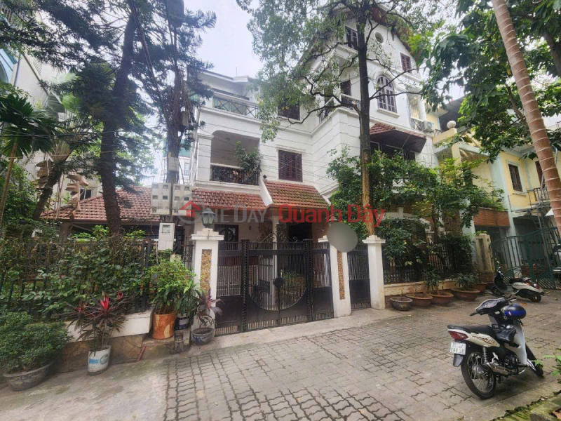 (QUIET) Selling a detached villa in Dich Vong, 270mx4 floors, 6 bedrooms, 20m frontage, over 50 billion, Cau Giay Sales Listings