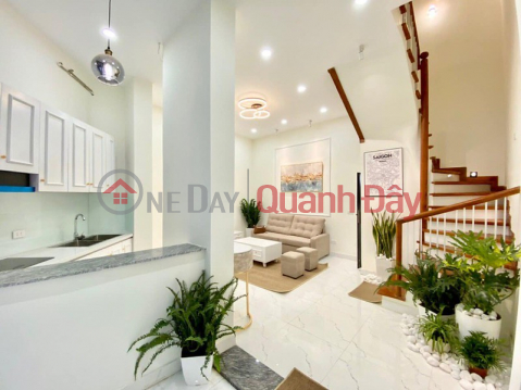 Selling cheap house Vinh Vien, District 10, area 31m2 For 5 billion 6, there is a 2-storey house right away _0
