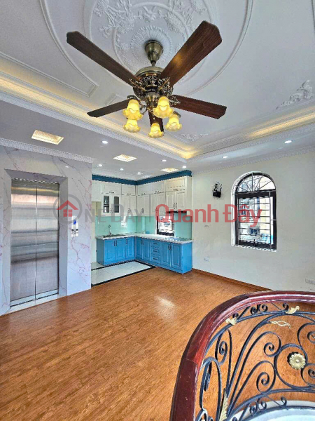 * CỰC ĐỈNH(NGUYỄN VĂN LINH-LONG BIÊN)- OTO NGỦ TRONG NHÀ– 6 TẦNG THANG MÁY – LÔ GÓC – THÔNG SỐ SIÊU ĐẸP CỰC, Việt Nam | Bán đ 1,2 tỷ