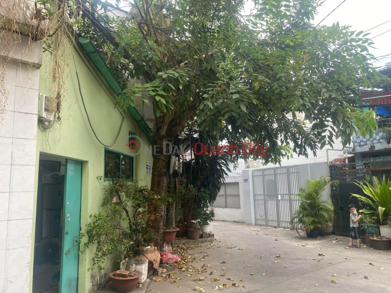 HOUSE FOR SALE IN THE CORNER OF THE CAR ALley IN BINH THANH DISTRICT - NO BORDER - ONLY 6 BILLION. Sales Listings