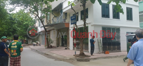 CC for sale 4.5-storey house, 44\/50m2, size 3, corner lot with 3 open sides, Xa La urban area - Ha Dong. _0