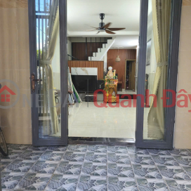 ► Sau MT Lê Đình Lý, 65m2, 2 tầng sạch đẹp, 3PN, sân rộng, nhỉnh 4 tỷ _0