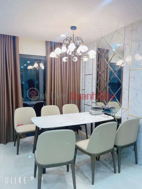 Need to sell quickly 3 bedroom 2 bathroom apartment in Golden Park building, area 96m, full beautiful furniture, price 5.4 billion including fees _0