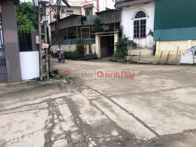 We would like to introduce to you a newly launched plot of land, located in Phu Nghia Chuong My Loc area, Hanoi, Dt67.4 m. Vietnam | Sales ₫ 1.94 Billion