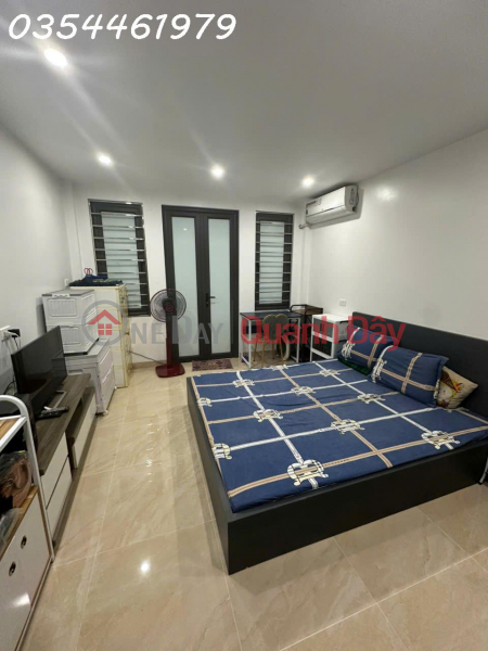 đ 8,2 tỷ Chính chủ cần bán nhà đẹp 5 tầng Hồ Tùng Mậu, DT 31m2, 4PN, 4WC, nhiều tiện ích Hot!