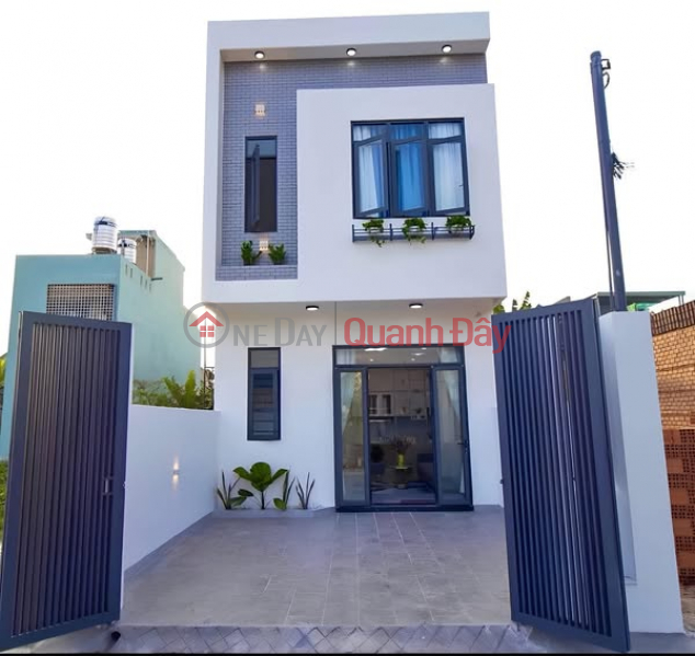 House for sale in Bien Hoa near gas station 26 - private land title, paved road, only 600 million VND to own it immediately. Sales Listings