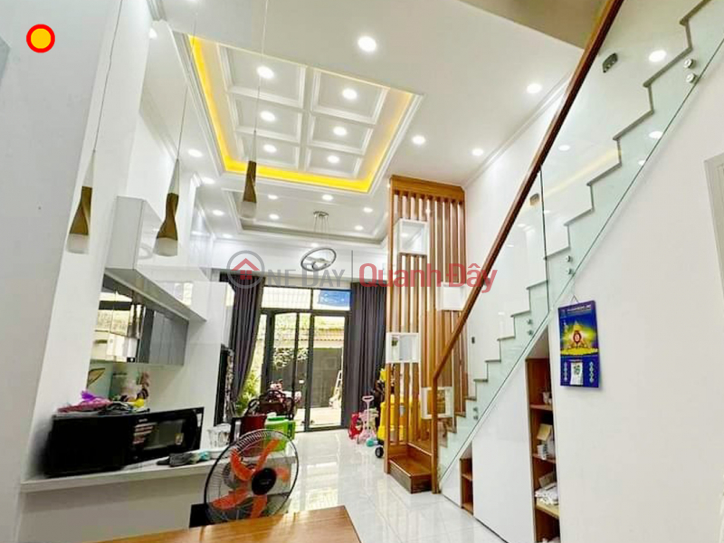 ₫ 12.9 Billion | Selling a business front house in Hiep Phu ward, Thu Duc, 3 floors, car sleeping in the house, price 12.x billion.