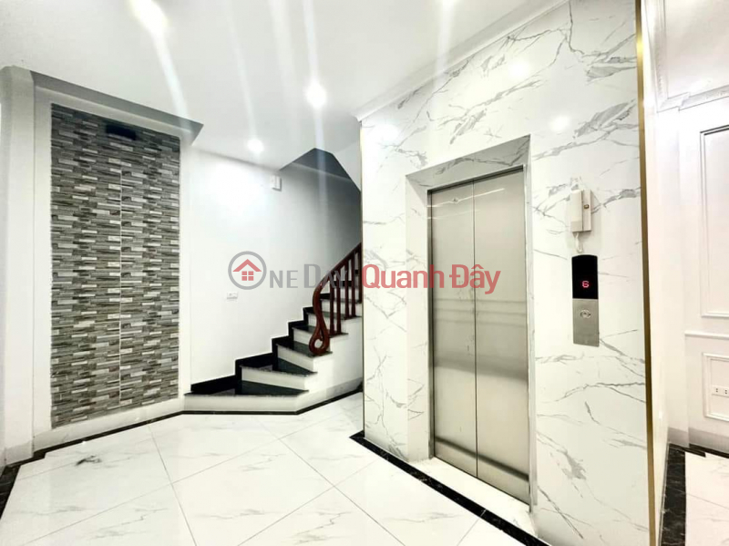 đ 10.2 Billion, HOUSE IN ALLEY 39 HO TUNG MAU - CAU GIAY AREA: 41 SQM x 6 FLOORS, FRONTAGE 4.4 M