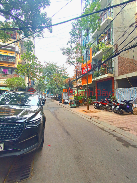 House for sale in TRUC KHE alley, Dong Da. Plot for car parking at the door. Area 52m2, 5 floors, frontage 4.2m _0