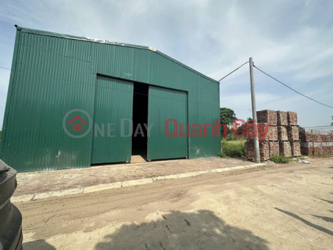 Selling 300m of factory warehouse, container truck right in the center of Thuong Tin, wide frontage, price only 9 billion _0