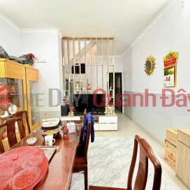 (Owner) Selling a 5-story house on Tran Quoc Toan street, open floor plan, 20m2, 4.2m frontage, only 14.5 billion VND. _0