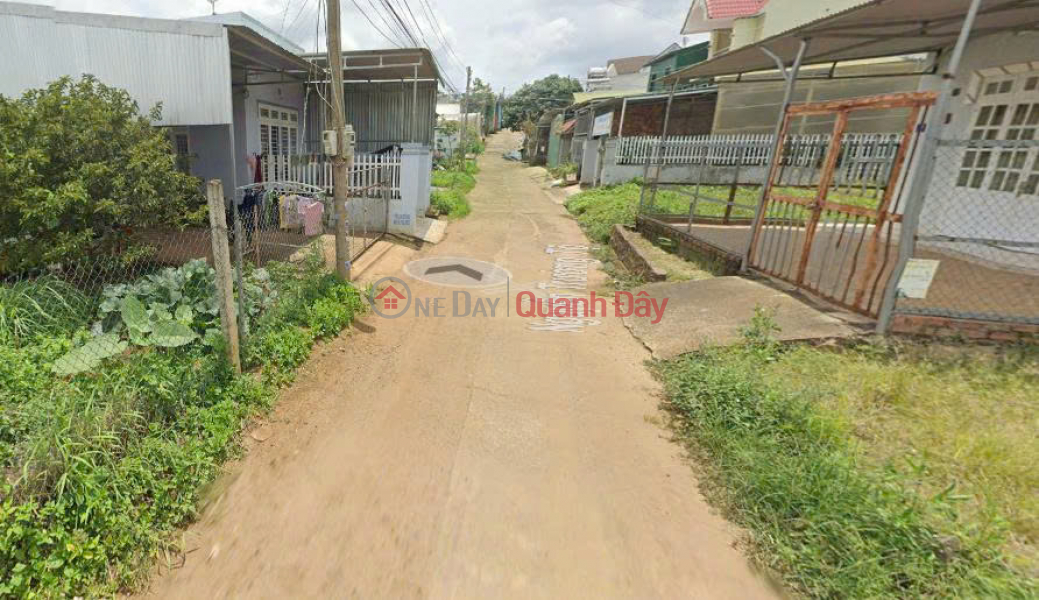 Property Search Vietnam | OneDay | Residential Sales Listings | Land for sale, 308m2, in Lien Nghia town, Duc Trong district, Lam Dong province, price 380 million VND per meter of frontage.