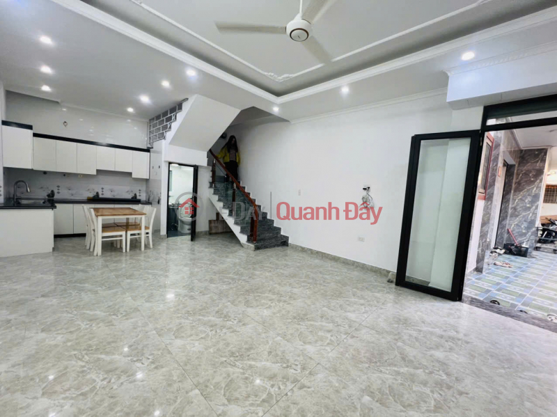 Bán nhà Trực Cát - Thiên Lôi, 40m 4 tầng, đẹp như mới, giá 3.2 tỉ Niêm yết bán