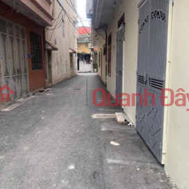 LAND FOR SALE, GIVE A HOUSE OR BUILD A NEW LAND IN WIDE ALLEY, NGO QUYEN-HA DONG. AREA: 81M2-OVER 7 BILLION _0