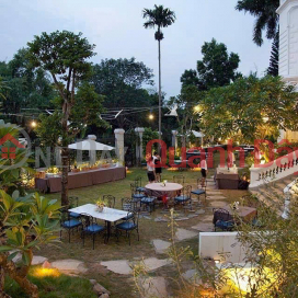 Selling a villa with a view of the Red River and Long Bien Bridge, currently running a homestay, area 1329m2, 150 billion _0