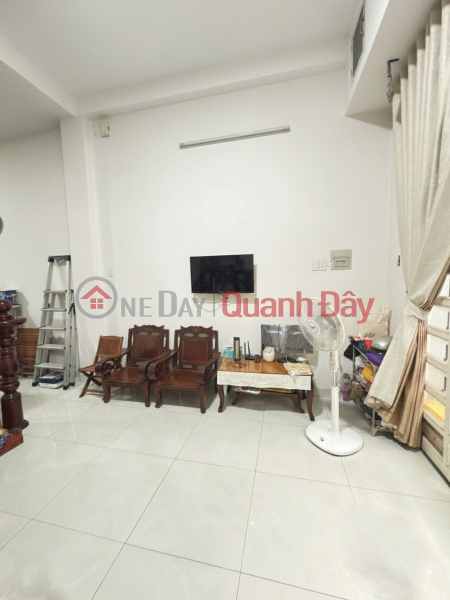 O2038 Right next to Vuon Lai Market, An Phu Dong 1, District 12, Ho Chi Minh City. Square plot, alley access, 3 floors, 5.x billion VND. Vietnam Sales đ 5.6 Billion