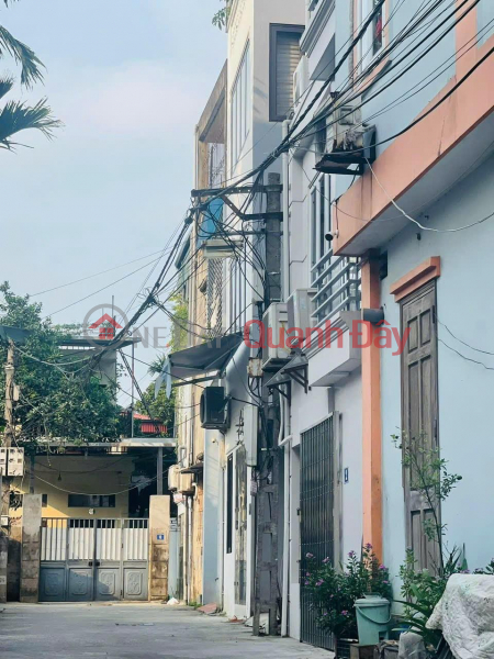 OWNER NEEDS TO SELL HOME IN Ngoc Thuy, Long Bien, Hanoi. Sales Listings