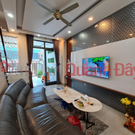 BEAUTIFUL 3-FLOOR BUSINESS FRONT HOUSE FOR SALE LOCATED IN CHESS BOARD AREA, VAN KIET STREET, PHUOC TAN WARD, 10ty5 _0