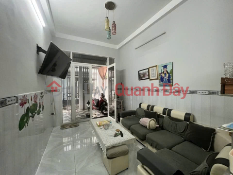 House near Thu Duc market - 3 solid floors - 200m from Ho Van Tu street - Ready ownership certificate - Full amenities _0