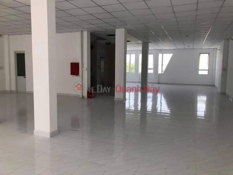 Property Search Vietnam | OneDay | Residential | Rental Listings 4th floor for rent at Ho Van Long Street, Binh Tan District - 100m2 open plan, elevator, 5-ton truck access, only 8 million VND\\/month.