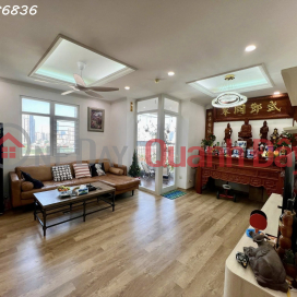 RARE OPPORTUNITY Trung Yen Plaza Apartment, 111m², 3 Bedrooms, 3 Bathrooms, Beautiful House, Just Over 14 Billion VND _0
