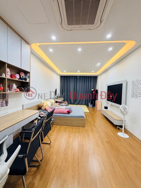 House for sale in alley 52 Ngoc Lam, 55m² x 6 floors, garage, elevator, brand new, furniture included. | Vietnam | Sales | đ 18 Billion