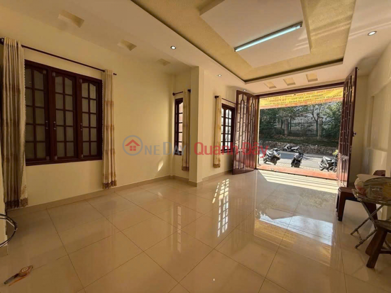House for rent on Mai Hac De street, Ward 6, Da Lat, 25 million VND\\/month. Rental Listings