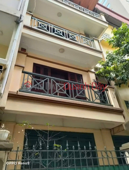 Property Search Vietnam | OneDay | Residential | Sales Listings BEAUTIFUL HOUSE WITH PARKING CAR AT THE DOOR OF TRAN QUOC HOAN STREET - CAU GIAY. Area: 54M2, FRONTAGE 5M, 4-STORY BUILDING. RED BOOK