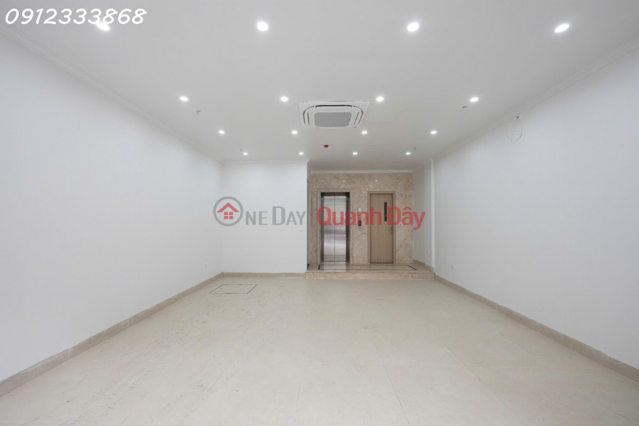 Three-story newly built house for rent, located on alley 3 Minh Khai, near Bach Mai intersection and Mo Market, with a 6m frontage. Vietnam, Rental, đ 30 Million/ month